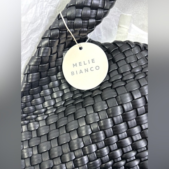 Mealie Bianca Johanna Shoulder Bag. Black. - Picture 14 of 15